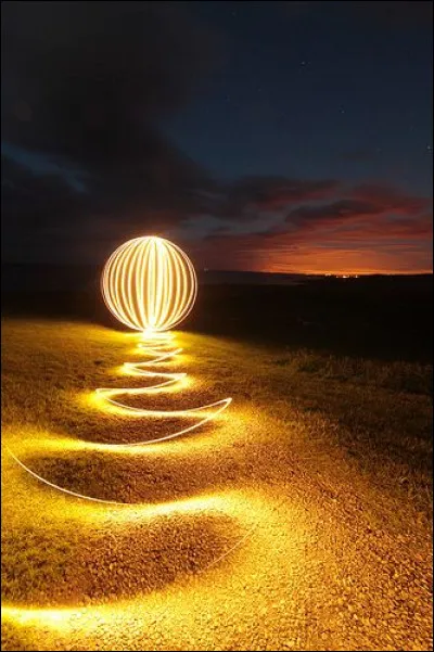 Tout va pour le mieux dans le meilleur des mondes : Ceci a été écrit par Aldous Huxley, mais quel écrivain lui inspira cette phrase et le titre de son livre ?