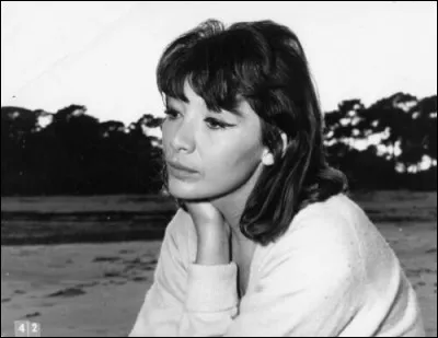 D'après le titre de sa chanson, quel jour de la semaine déteste Juliette Gréco  ?