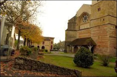 Nous terminons notre balade dans les Landes, à Sorde-l'Abbaye. Commune traversée par le Gave d'Oloron, elle se situe en région ...