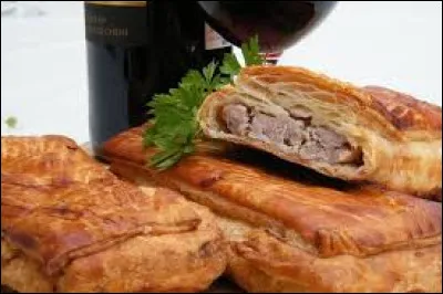 À base de quelle pâte le pâté lorrain est-il réalisé ?