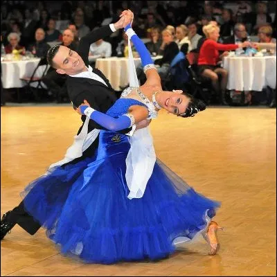 Quelle dance sportive fera son apparition aux Jeux Olympiques de Paris en 2024 ?