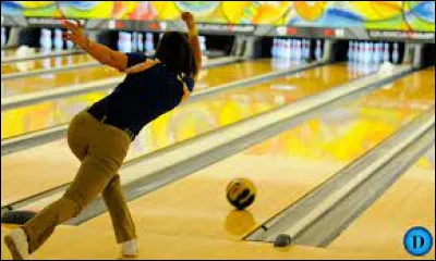 Combien de quilles le jeu de bowling compte-t-il ?
