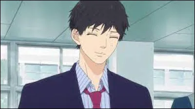 Tu t'apprêtes à partir de la salle de classe, mais ton professeur te demande d'aller le voir à son bureau. Que fais-tu ?