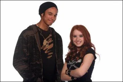 Quel est le nom de la copine de David ?