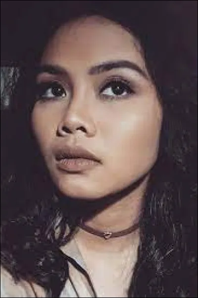 Quel est le nom de cette actrice ?