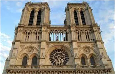 Quels sont les trois chanteurs qui interprète la chanson "Belle" tirée de la comédie musicale "Notre-Dame de Paris" de 1998 ?