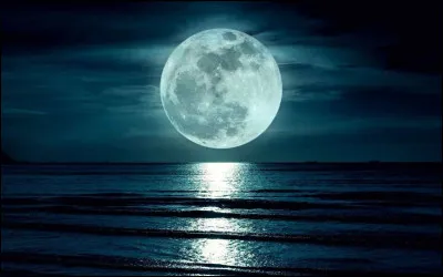 Qui est la déesse grecque de la nuit ?