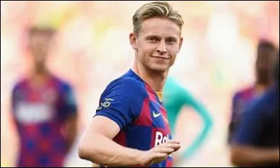 Quel est le numéro de ce joueur au FC Barcelone ?