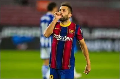 Quel est le numéro de ce joueur au FC Barcelone ?