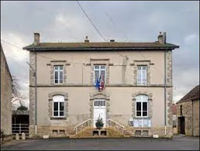 Petit village de 77 habitants, dans l'arrondissement d'Avallon, Sennevoy-le-Bas se situe dans le département numéro ...