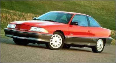 Voici une belle rareté, la Buick Skylark GS Coupe. De quel pays est originaire Buick ?