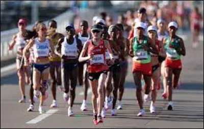 Quelle est la longueur d'un marathon (arrondie au kilomètre près) ?