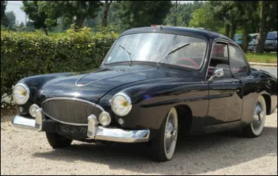 Avec un petit air de "Frégate", quel est ce curieux modèle des années 50 ?