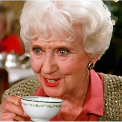 Dans quel film l�adolescente Vic se confie-t-elle &agrave; son arri&egrave;re-grand-m&egrave;re Poupette ?