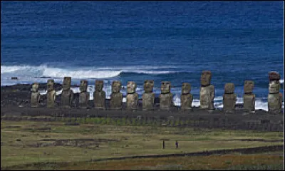 À quel pays d'Amérique du Sud appartient le site exceptionnel de Rapa Nui ?