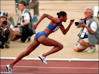 Combien de médailles d'or olympiques Marie-José Pérec a-t-elle gagnées durant sa carrière ?