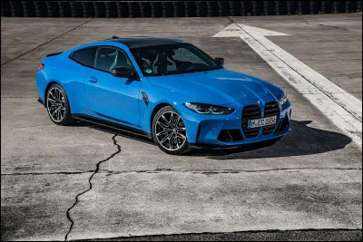 Quelle est la marque de cette voiture ?