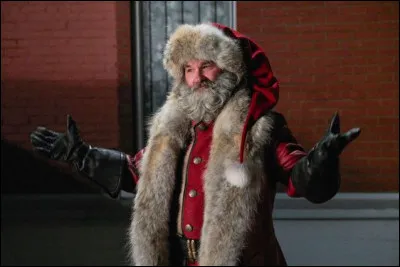 Quel est ce film, où Teddy et Kate Pierce ont eu l'idée de vouloir piéger le père Noël le soir du réveillon ?