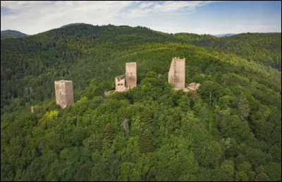 Quel sont ces châteaux ? 
Niveau : difficile