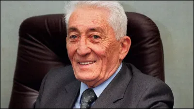 Bernard Pons, ancien d&eacute;put&eacute; et ancien ministre, est mort le 27 avril 2022 : de quel parti politique a-t-il &eacute;t&eacute; secr&eacute;taire g&eacute;n&eacute;ral, de 1979 &agrave; 1984 ?