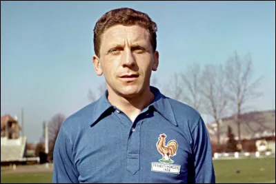 L'ancien footballeur Fran&ccedil;ois Remetter, mort le 30 septembre 2022, 26 fois s&eacute;lectionn&eacute; en &eacute;quipe de France, &eacute;tait ...