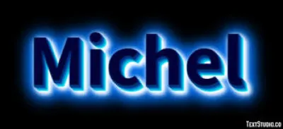 Il est né un 26 janvier. Ses parents, Jackie et Fernand étaient comédiens. Son grand-père Valentin l'était aussi, mais lui a choisi de faire carrière dans la chanson. C'est Michel...