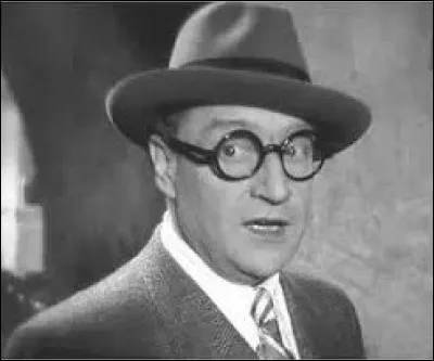 Qui est cet acteur et réalisateur du cinéma ?