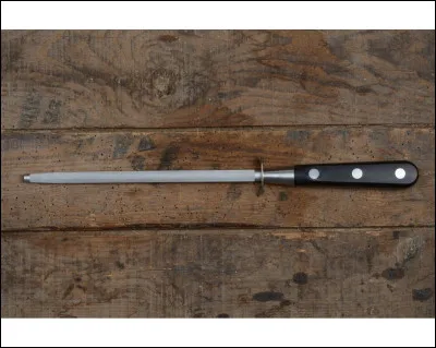 Va à la chasse avec son chien, c'est le...