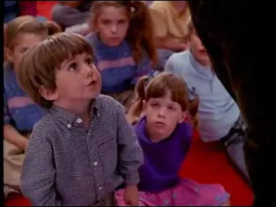 "Un flic à la maternelle" est un long-métrage interprété par Arnold Scharzenegger.
