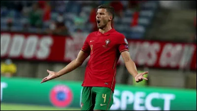 Pas de 3 sans 4 ! C'est...