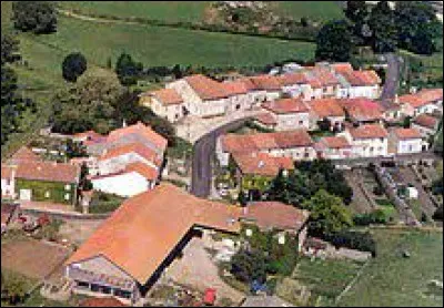 Village de l'arrondissement de Sarrebourg-Château-Salins, Salonnes se situe dans l'ancienne région ...