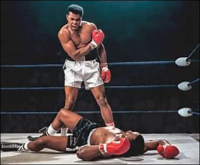 Lors de quel round Mohamed Ali terrassa Sonny Liston le 25 mai 1965 ?