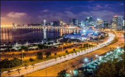 Quel pays a pour capitale Luanda ?