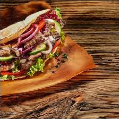 De quel pays provient le kebab ?