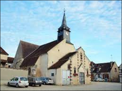 Nous commençons notre balade en Bourgogne-Franche-Comté, à Bassou. Commune de l'aire d'attraction Auxerroise, elle se situe dans le département ...