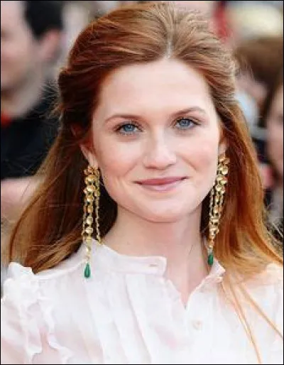 Quelle actrice joue Ginny Weasley ?