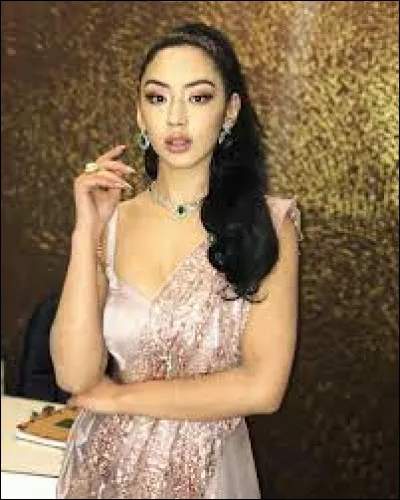 Quel est le nom de cette actrice ?