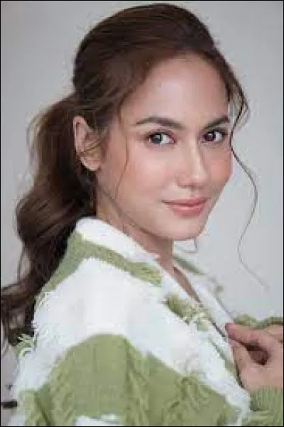 Quel est le nom de cette actrice ?