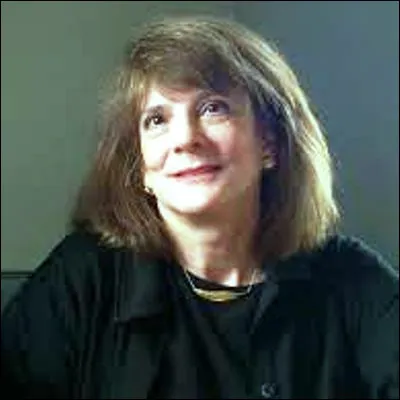 Quel est le domaine d�&eacute;tudes principal de la psychologue Elizabeth Loftus ?