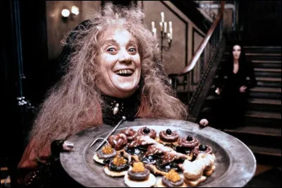 Comment s'appelle le personnage au premier plan de la photo ?