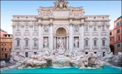 Monument : Quel est le style architectural de la fontaine de Trévi ?