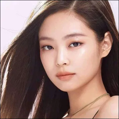 Quel est le vrai nom de Jennie ?