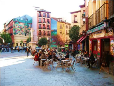 Insolite : Laquelle de ces anecdotes concernant la ville de Madrid est inexacte ?