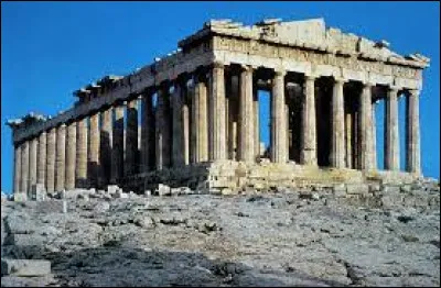 Art : Quel type de temple est le Parthénon ?