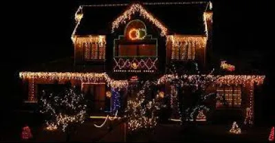 Certaines traditions sont hyper étonnantes... Comme le pays où on part maintenant : l'Afrique du Sud ! À quelle période de l'année célèbre-t-on la fête de Noël ?