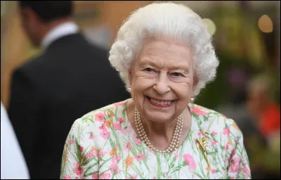 Si une mamie te demande de leau, que fais-tu ?