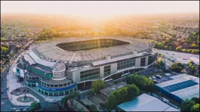 Dans quel stade l'Angleterre accueille-t-elle ses adversaires lors du Tournoi des Six Nations ?