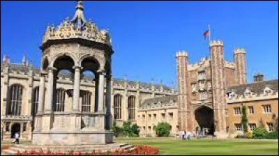 Lieu d'exception : quelle reine a fondé Trinity College ?
