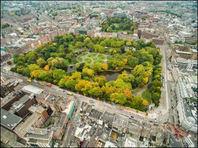Ville : comment s'appelle ce célèbre parc de Dublin ?
