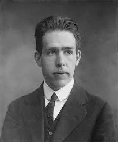 Personnalité : Quelle était la spécialité du Copenhagois Niels Bohr ?